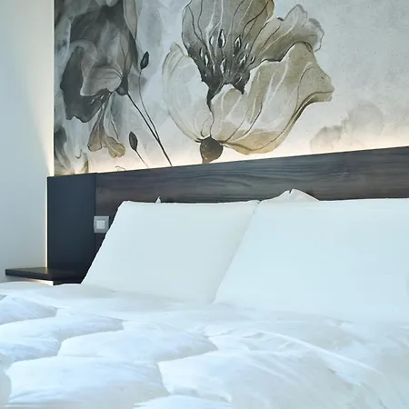 Royal Garden Luxury